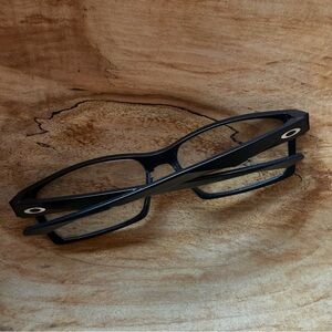 Oakley Glasses & Case